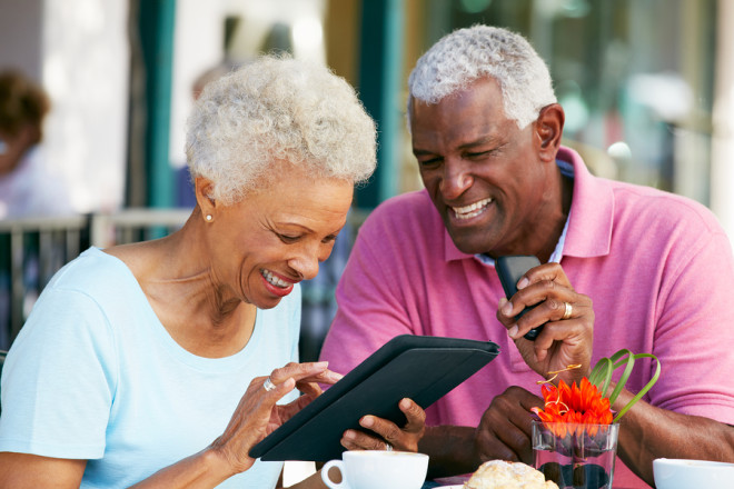 technology for seniors: tablets and smartphones